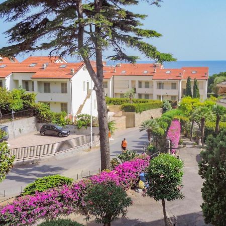 Appartamento H11 - TERRAZZO AL MARE - Riva Ligure - Parcheggio Esterno foto