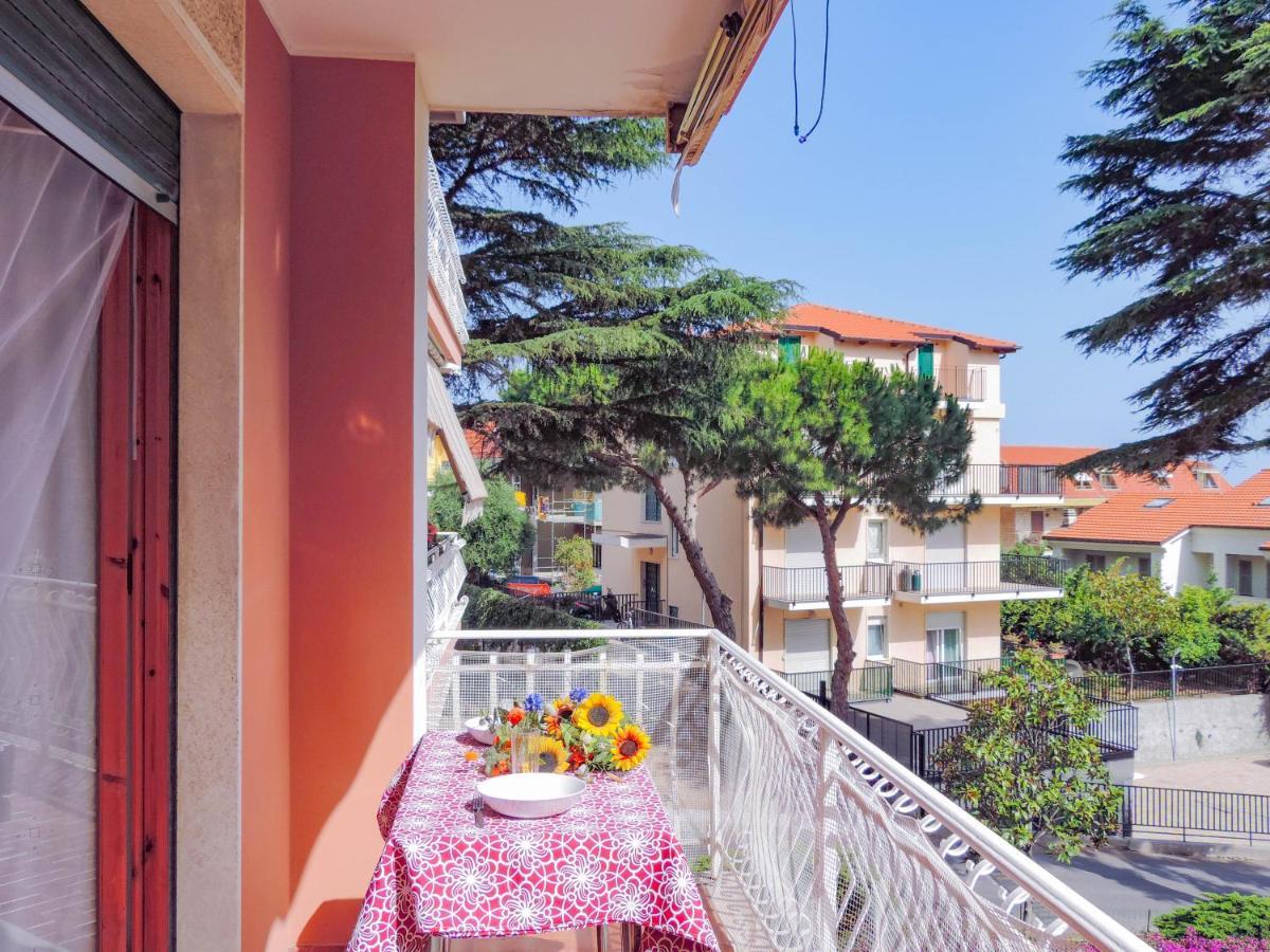 Appartamento H11 - TERRAZZO AL MARE - Riva Ligure - Parcheggio Esterno foto